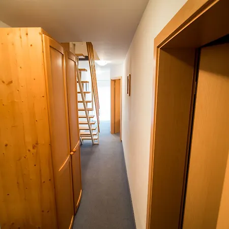 Hisa Resje 3*