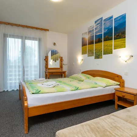Pensionat Hisa Resje 3*