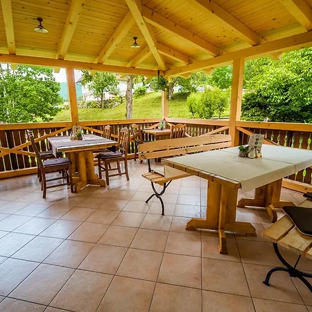 Gostinjska kuća Hisa Resje