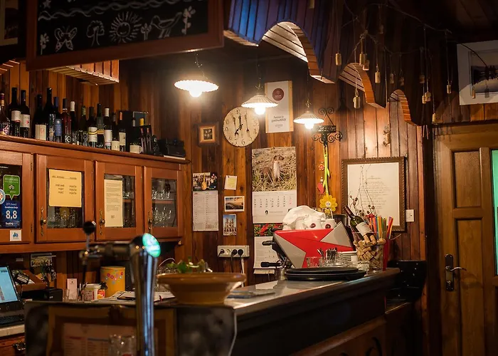 Hisa Resje בית הארחה